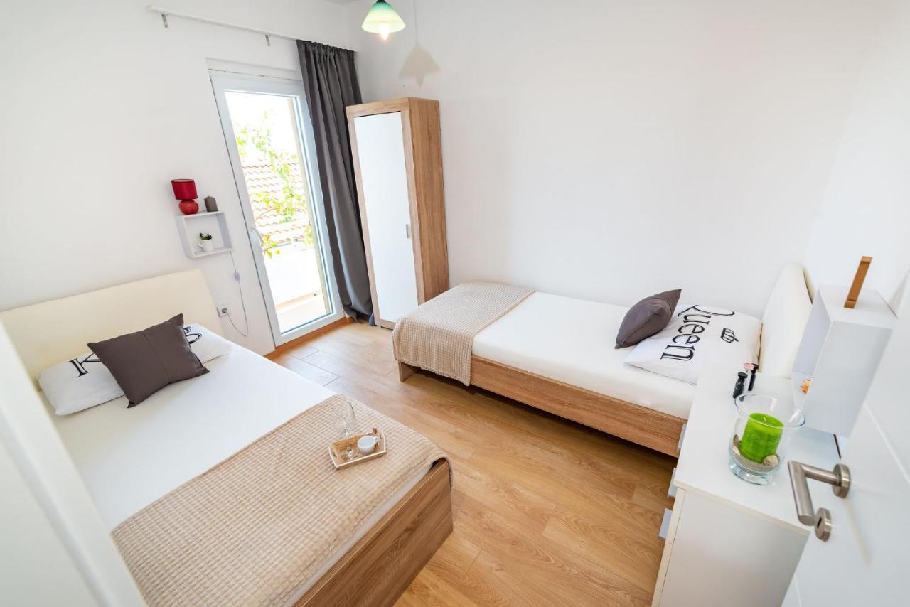 Apartment Maia Lena For Family Jasenice (Zadar) Exterior foto